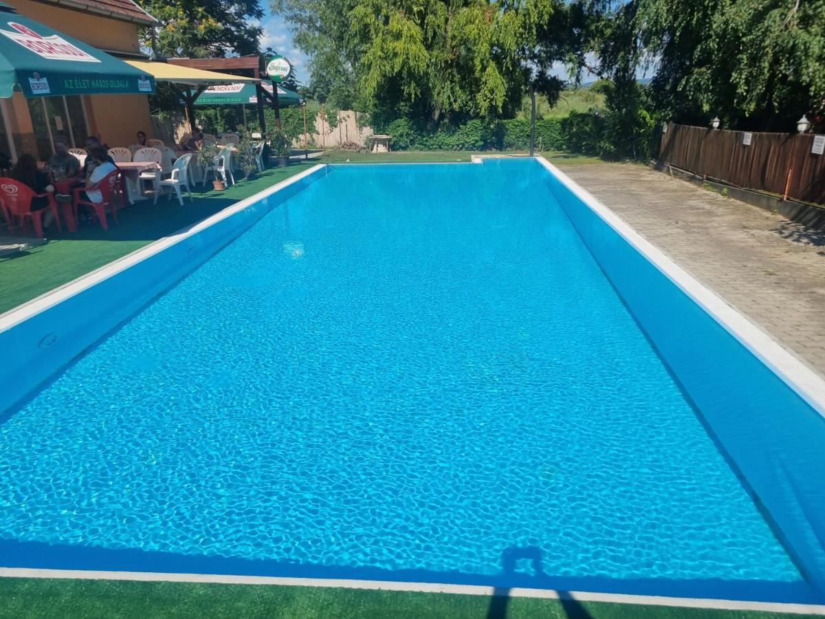 Beach Taban Vendeghaz Balatonlelle Exterior foto